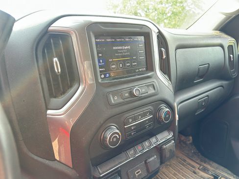Used 2020 Chevrolet Silverado 2500 W/T w/ WT Convenience Package AWD/4WD image 21