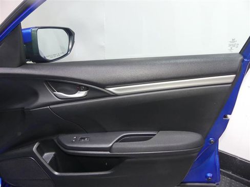 Used 2020 Honda Civic LX image 17
