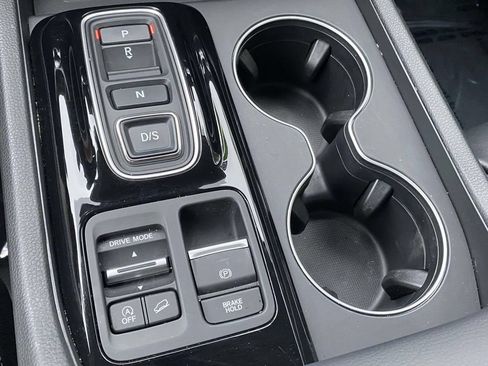 Used 2025 Honda Pilot EX-L image 27