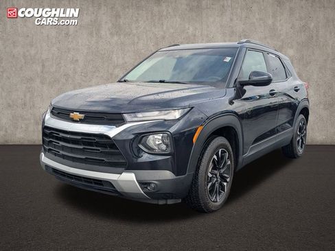 Used 2021 Chevrolet TrailBlazer LT w/ Convenience Package image 3