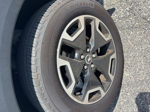 Used 2024 Ford Bronco Sport Outer Banks image 8