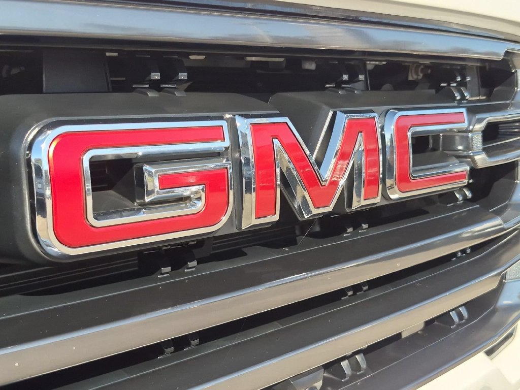 Used 2021 GMC Sierra 1500 AT4 w/ AT4 Value Package AWD/4WD image 25