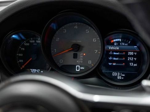 Used 2016 Porsche Macan S image 30