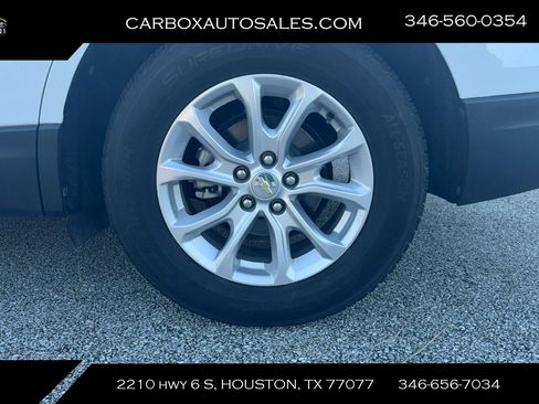 Used 2021 Chevrolet Equinox LS image 16