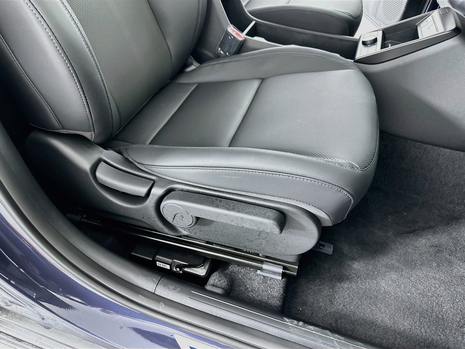 New 2026 Hyundai Kona SEL Premium FWD image 29