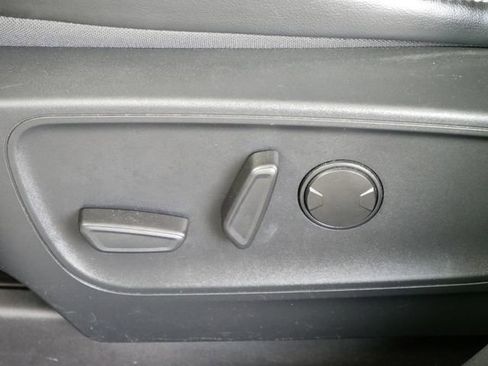 Certified 2024 Ford Escape Platinum image 16