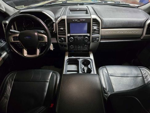 Used 2019 Ford F250 Lariat w/ Lariat Value Package image 18