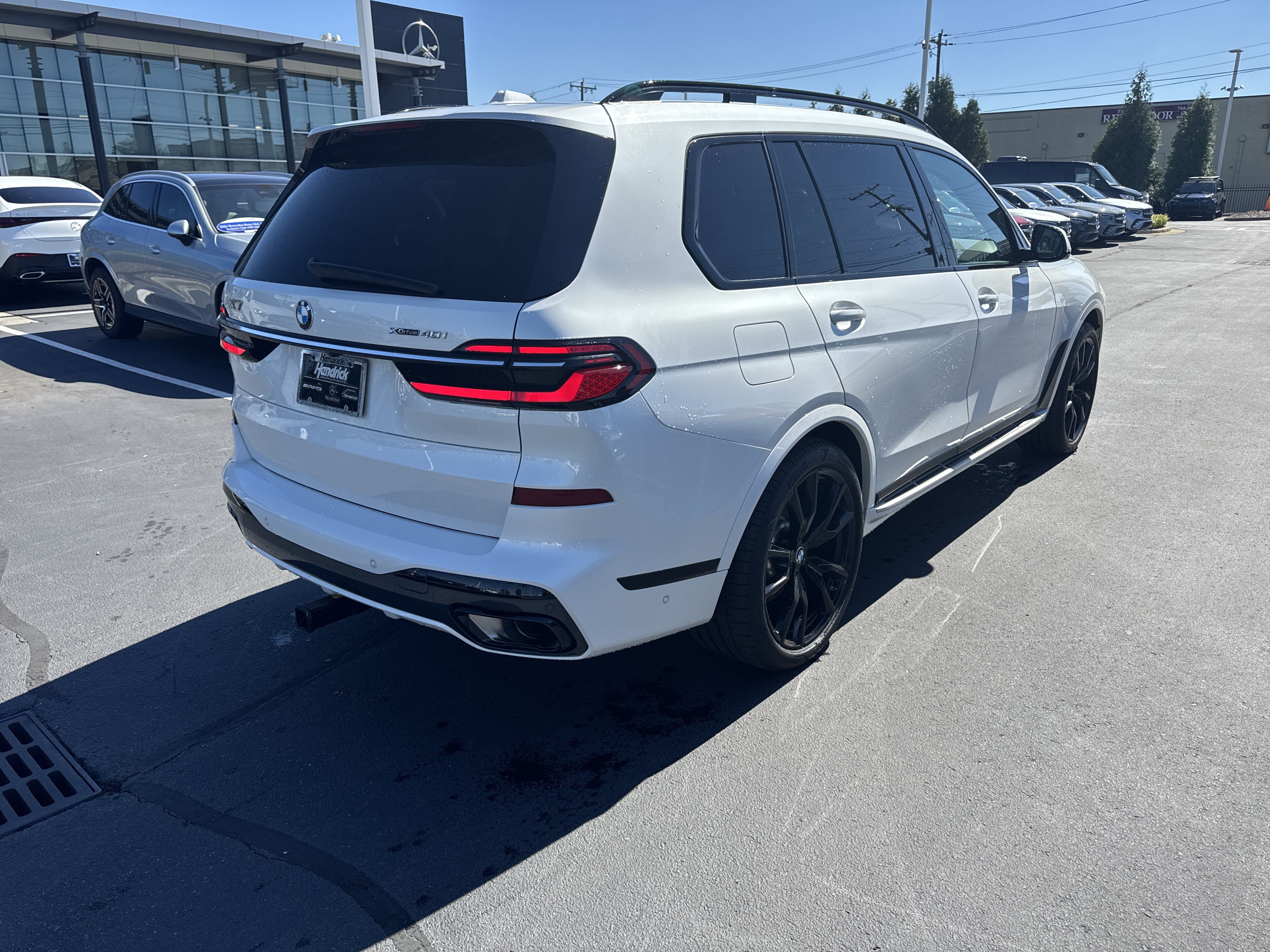 Used 2023 BMW X7 xDrive40i w/ Executive Package AWD/4WD image 12