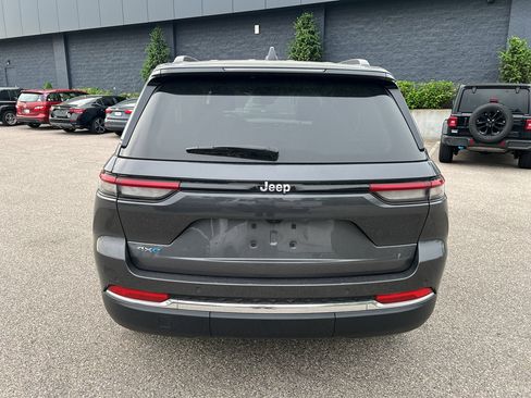 Used 2022 Jeep Grand Cherokee Limited 4xe AWD/4WD image 6