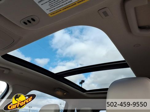 Used 2023 Lincoln Nautilus Reserve w/ Equipment Group 201A image 21