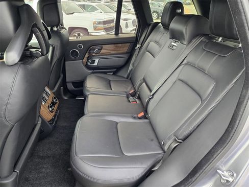 Used 2022 Land Rover Range Rover Westminster Edition image 11