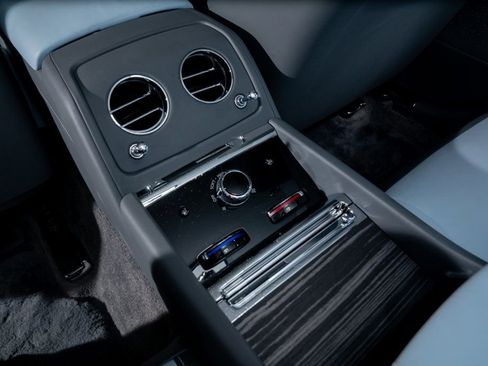 Used 2024 Rolls-Royce Spectre w/ Spectre Launch Package AWD/4WD image 29