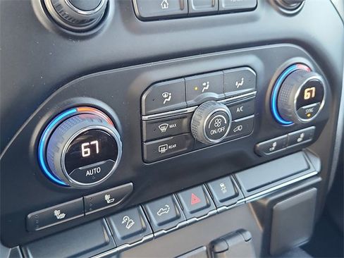 Used 2021 Chevrolet Silverado 1500 LT Trail Boss w/ Bed Protection Package image 22