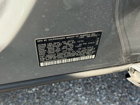 Certified 2026 Volkswagen Atlas Cross Sport SE FWD image 21