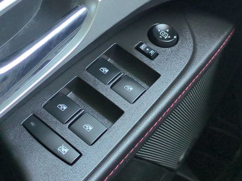 Used 2015 Chevrolet Equinox LT w/ Power Convenience Package FWD image 23