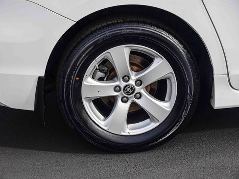 Certified 2020 Toyota Sienna LE image 9