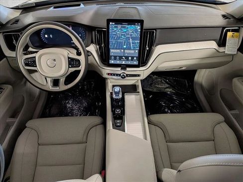 New 2026 Volvo XC60 B5 Ultra w/ Protection Package Premier image 16