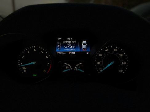 Used 2015 Ford Focus SE image 5