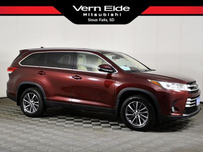 Used 2019 Toyota Highlander XLE