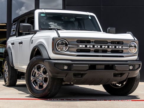 Used 2024 Ford Bronco Big Bend AWD/4WD image 2