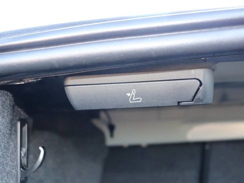 Used 2019 BMW 530i w/ Convenience Package image 61