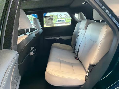 Used 2024 Lexus RX 350 AWD image 13