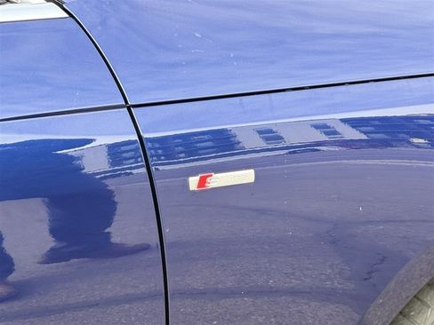 Used 2022 Audi A4 2.0T Premium Plus w/ Premium Plus Package image 11