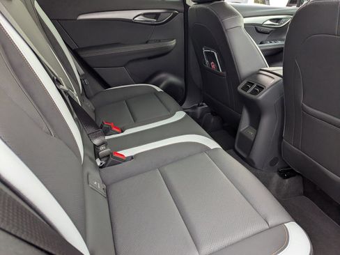 Used 2025 Buick Envision Sport Touring image 14