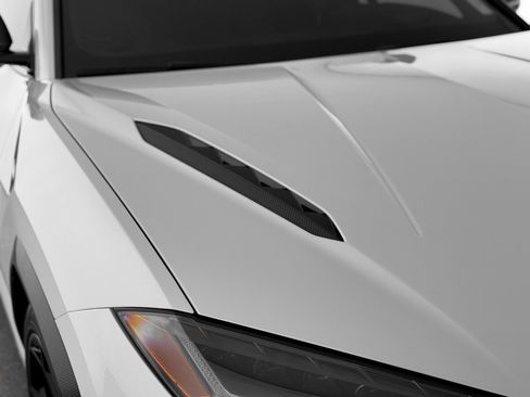 Used 2024 Lamborghini Urus Performante image 47