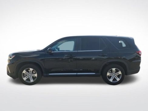 Used 2025 Honda Pilot EX-L image 4