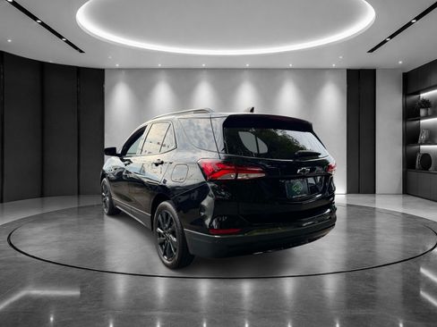 Used 2023 Chevrolet Equinox RS FWD image 4