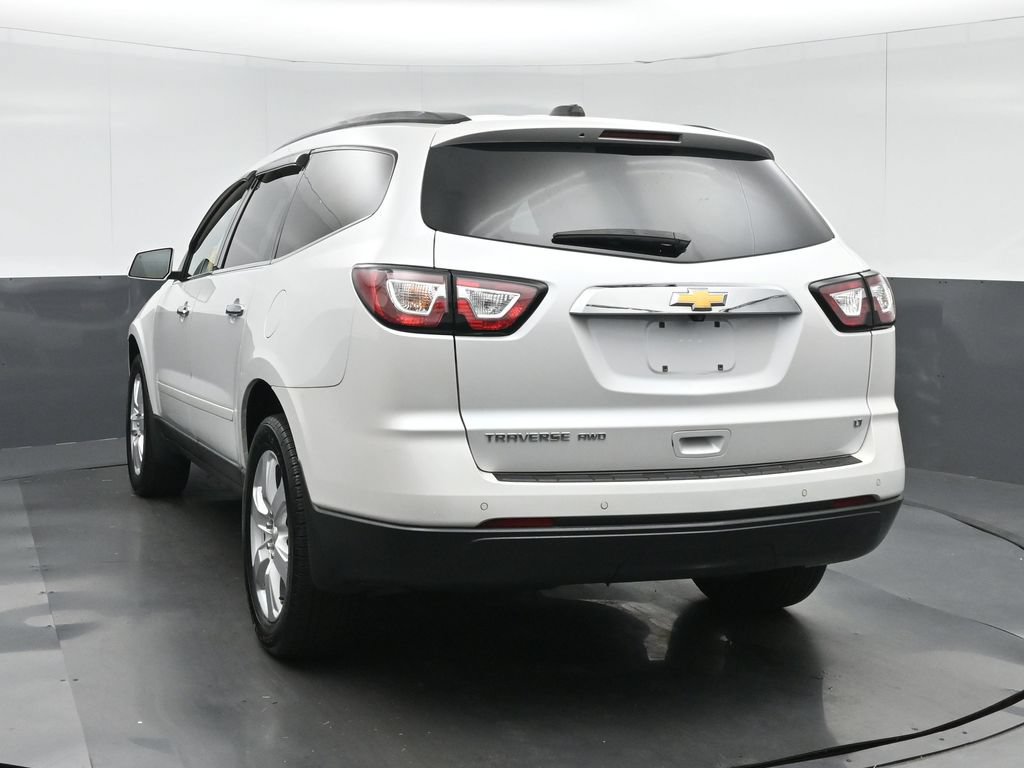 Used 2017 Chevrolet Traverse LT w/ Style and Technology Package AWD/4WD image 5