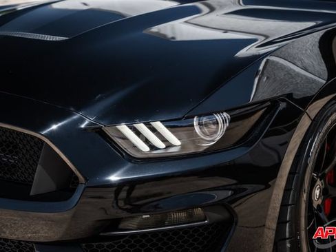 Used 2017 Ford Mustang Shelby GT350 w/ Electronics Package RWD image 49