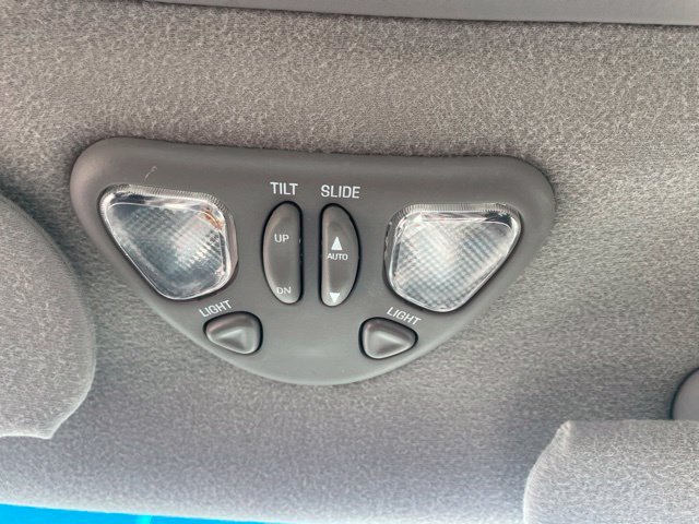 Used 1998 Ford Taurus SE FWD image 18