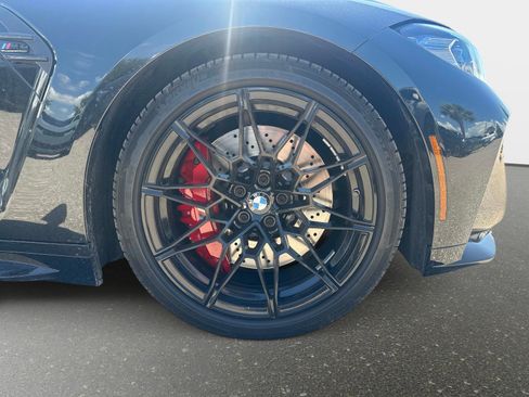 Used 2021 BMW M4 Competition w/ Executive Package RWD image 6
