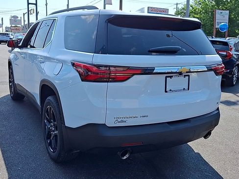 Certified 2023 Chevrolet Traverse LT w/ LPO, Floor Liner Package image 7
