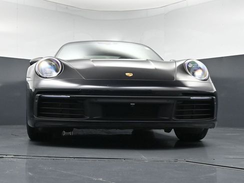 Certified 2021 Porsche 911 Targa 4S AWD/4WD image 27