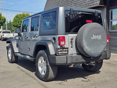 Used 2014 Jeep Wrangler Unlimited Sport w/ Power Convenience Group AWD/4WD image 3