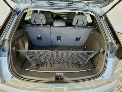 New 2027 Chevrolet Bolt LT w/ Comfort Package FWD image 27