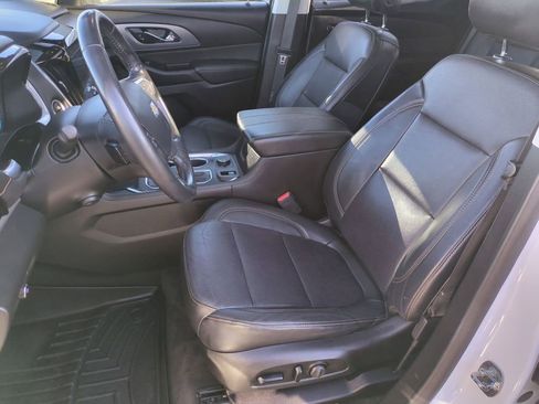 Used 2020 Chevrolet Traverse Premier w/ Redline Edition image 16