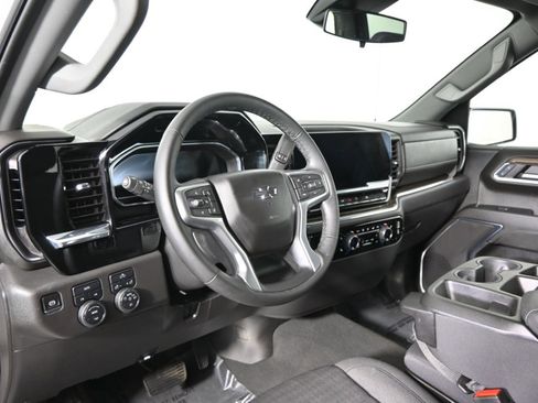 Used 2024 Chevrolet Silverado 1500 RST image 22
