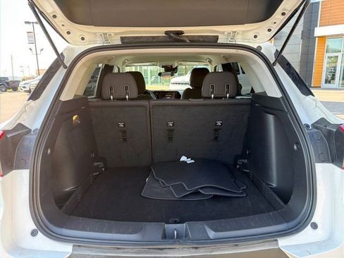 Used 2025 Chevrolet TrailBlazer LT AWD/4WD image 26