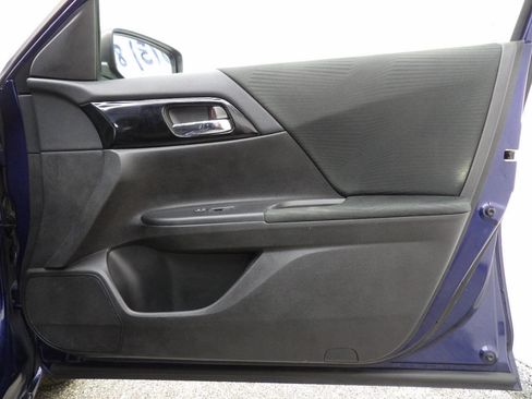 Used 2014 Honda Accord LX image 16
