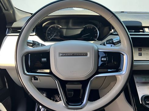 Used 2022 Land Rover Range Rover Velar R-Dynamic S AWD/4WD image 45