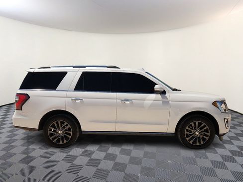 Used 2019 Ford Expedition Limited w/ Equipment Group 301A RWD image 5