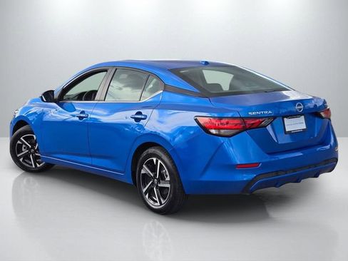 Used 2024 Nissan Sentra SV FWD image 6