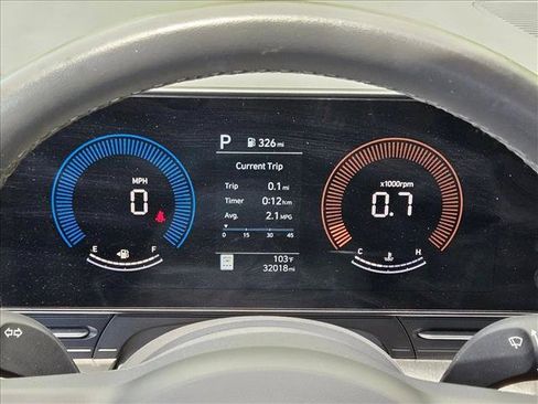 Used 2025 Hyundai Kona SEL FWD image 11
