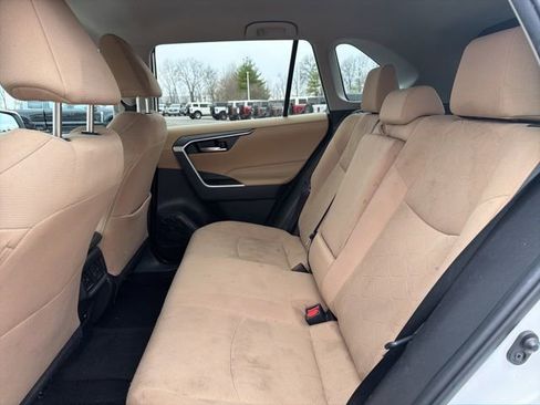 Used 2021 Toyota RAV4 XLE w/ XLE Grade Weather Package image 14