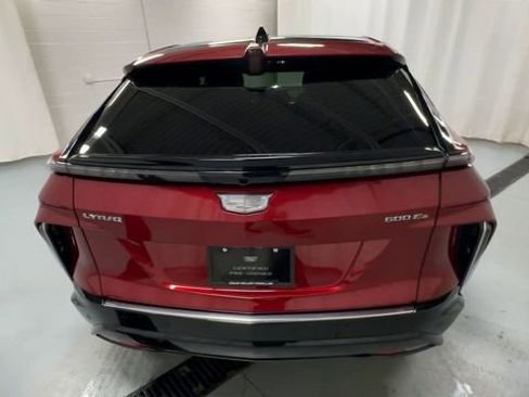 Certified 2025 Cadillac Lyriq Luxury w/ LPO, Floor Liner Package AWD/4WD image 7