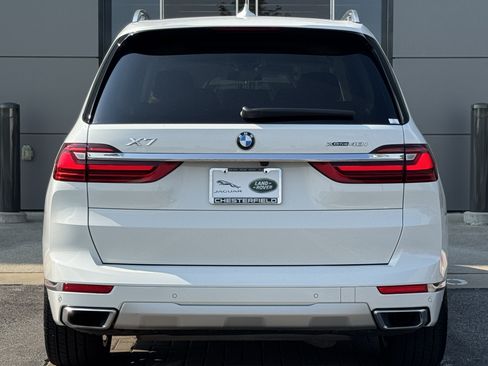 Used 2022 BMW X7 xDrive40i w/ Premium Package AWD/4WD image 7